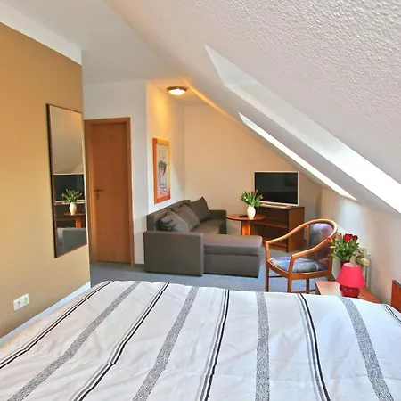 Penzion Gemutliche, Ruhig Gelegene Bei Rug 2330 *