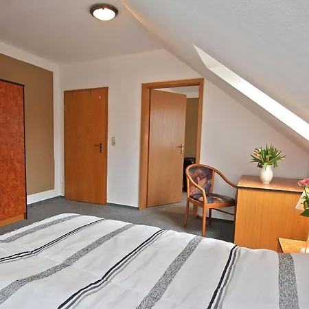 Gemutliche, Ruhig Gelegene Bei Rug 2330